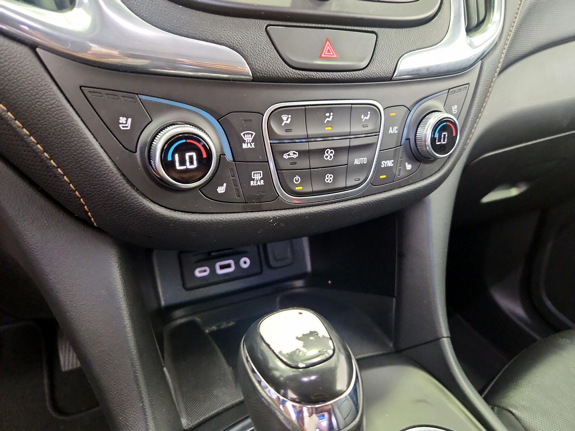 Thumbnail: 2019 Chevrolet Equinox - 16