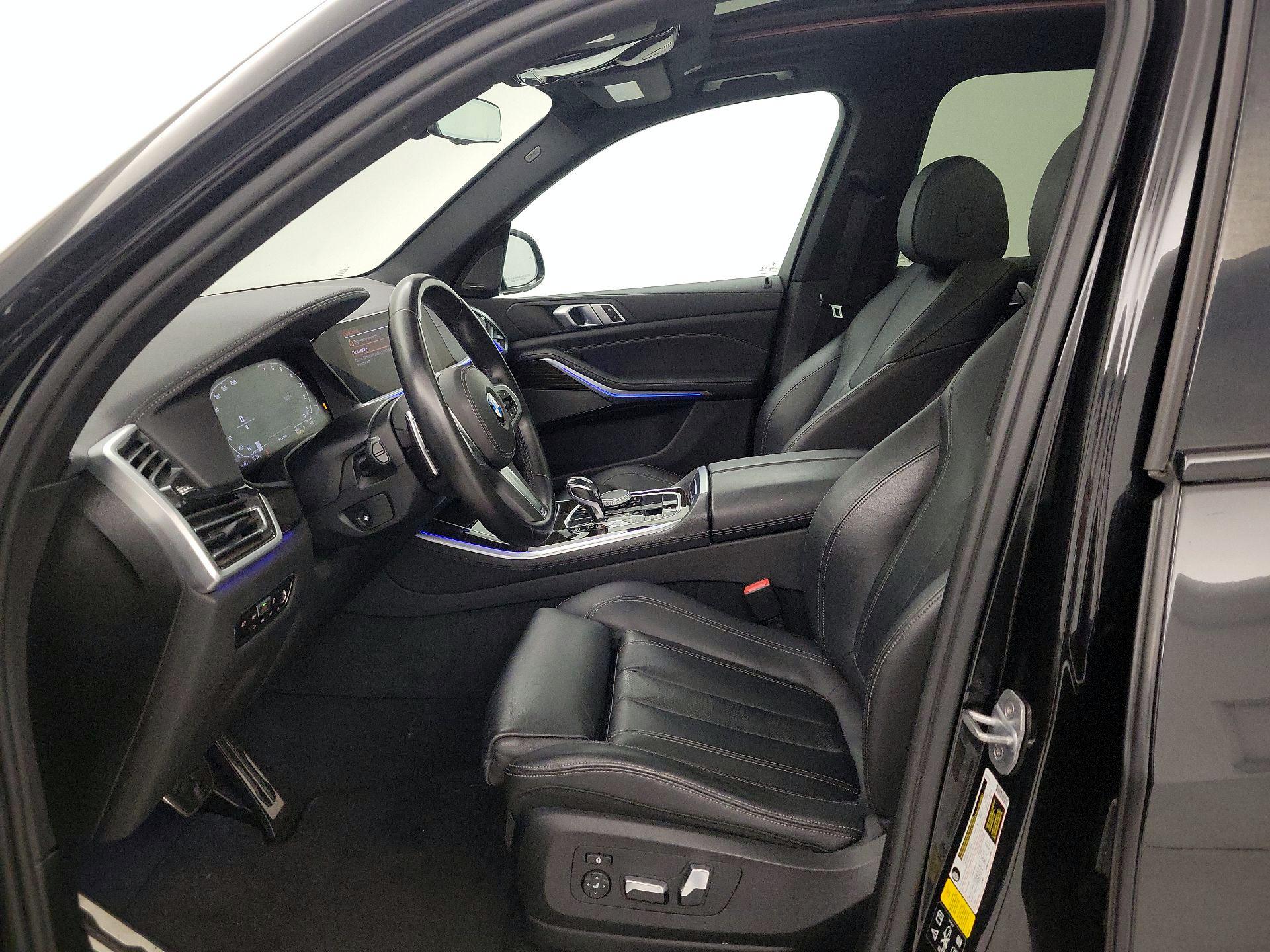 Thumbnail: 2020 BMW X5 - 11