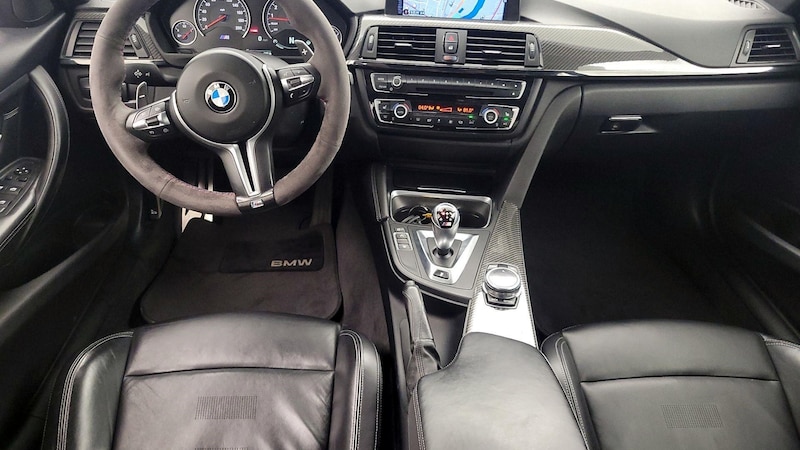 2015 BMW M3  9