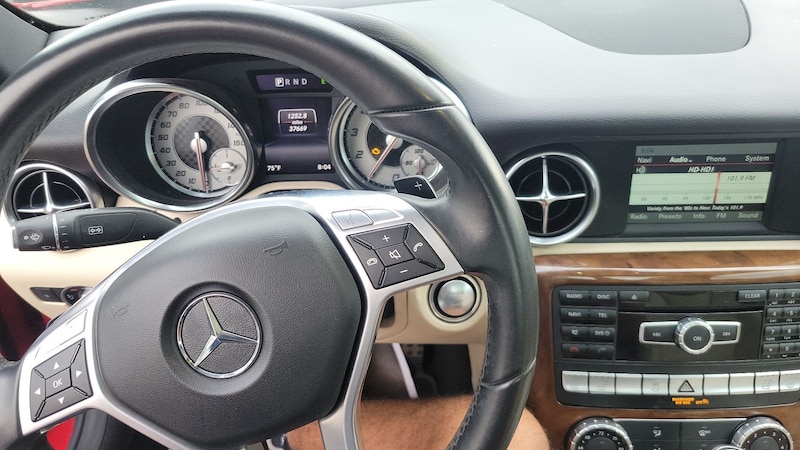 2015 Mercedes-Benz SLK 250 13