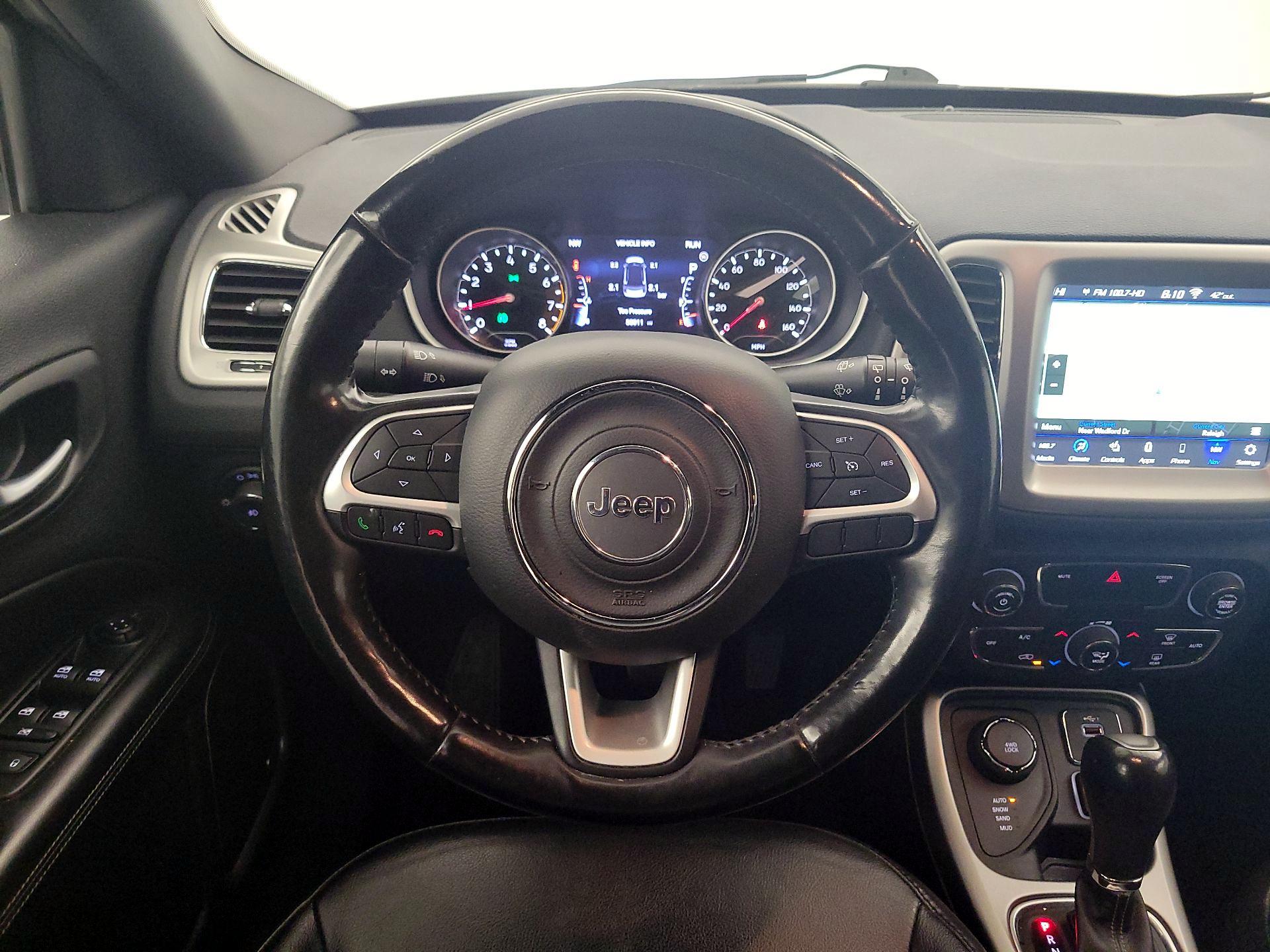 Thumbnail: 2020 Jeep Compass - 10