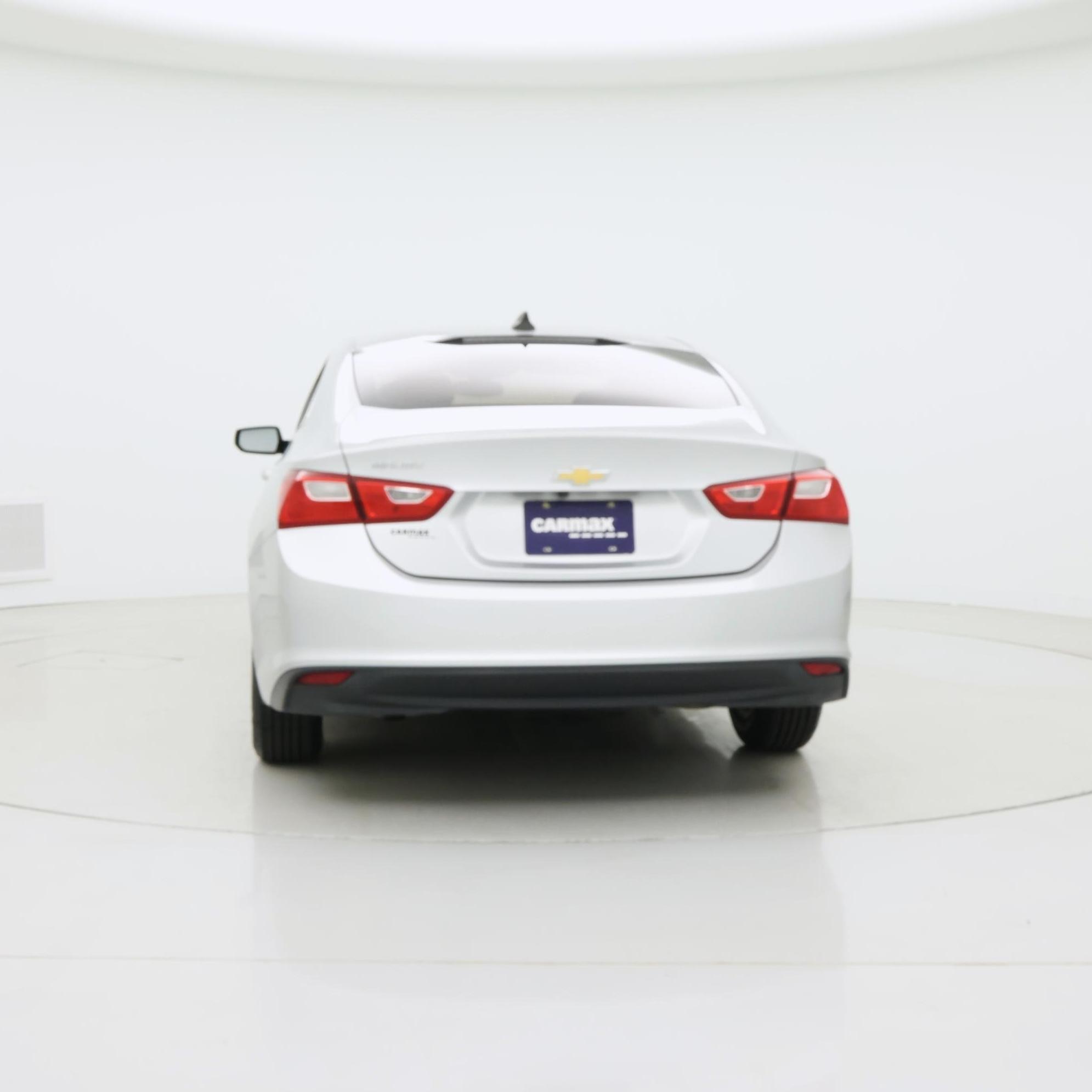 Thumbnail: 2018 Chevrolet Malibu - 6