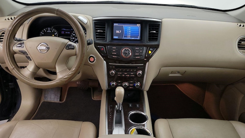 2014 Nissan Pathfinder SL 9