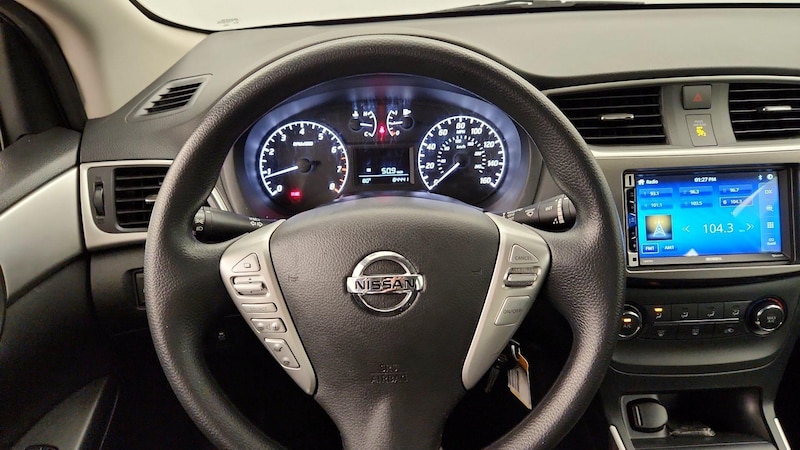 2017 Nissan Sentra S 10