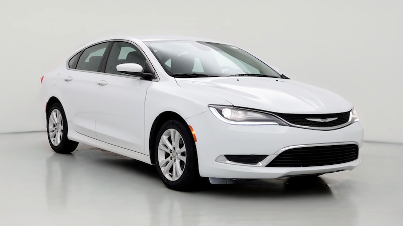 2016 Chrysler 200 Limited Hero Image