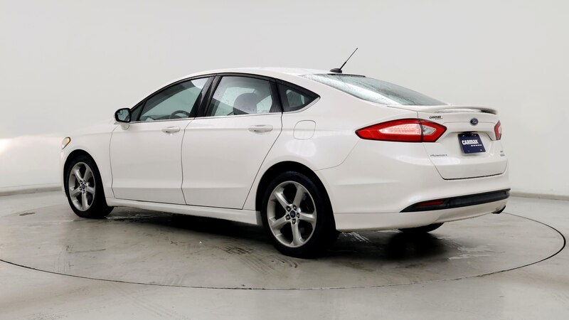 2016 Ford Fusion SE 2