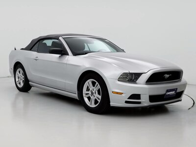 2013 Ford Mustang  -
                Des Moines, IA