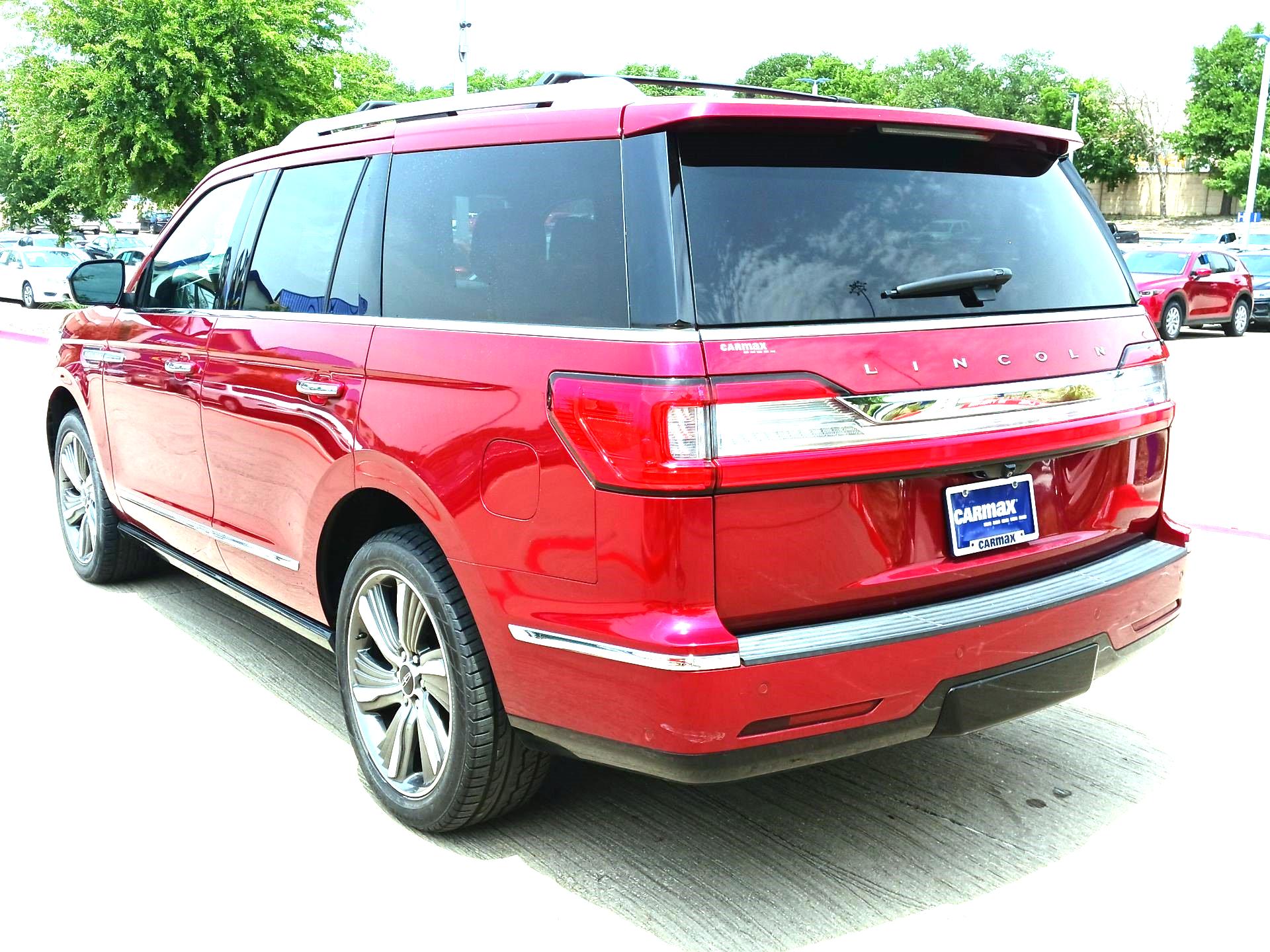 Thumbnail: 2019 Lincoln Navigator - 7