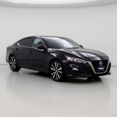 Nissan Altima Black 2022