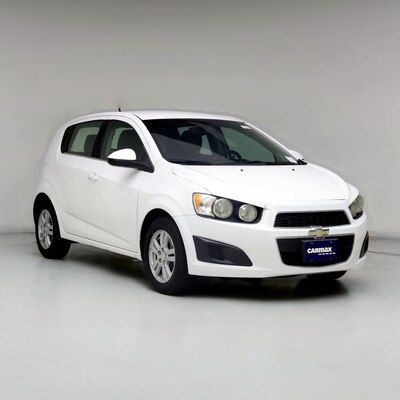 2014 Chevrolet Sonic Review, Pricing, & Pictures