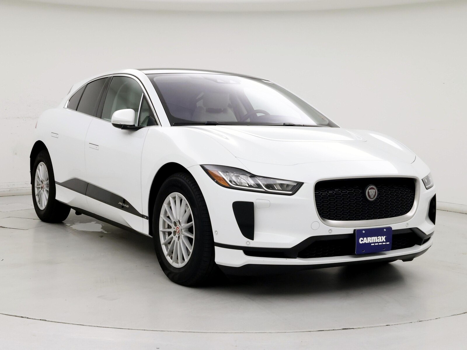 Used 2020 Jaguar I-PACE S with VIN SADHB2S13L1F84916 for sale in Kenosha, WI