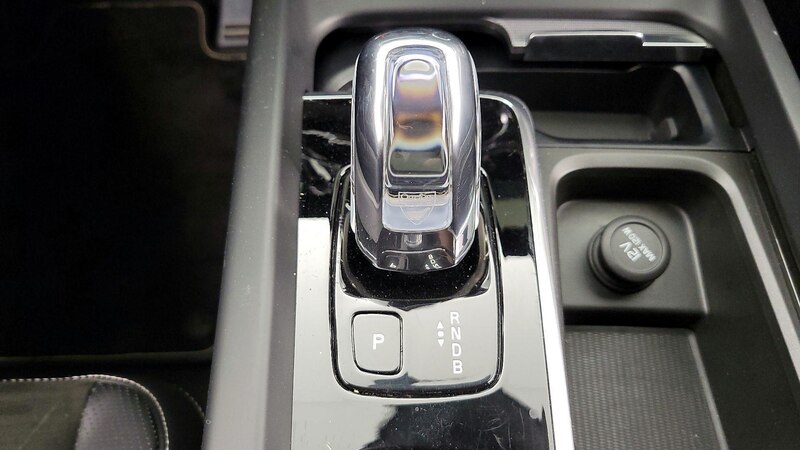 2019 Volvo XC60 Recharge Core 18