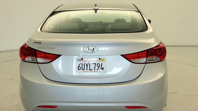 2012 Hyundai Elantra GLS 6
