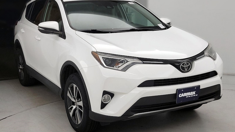 2018 Toyota RAV4 XLE Hero Image