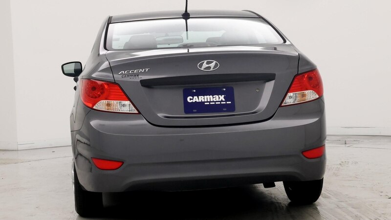 2012 Hyundai Accent GLS 6