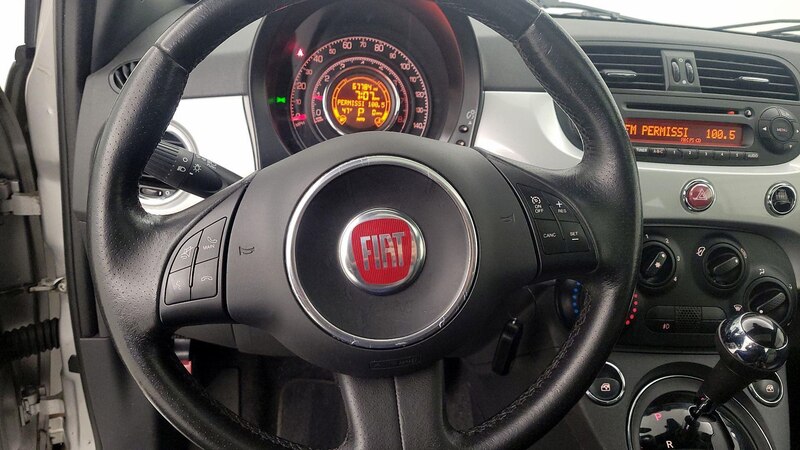 2013 Fiat 500 Sport 10