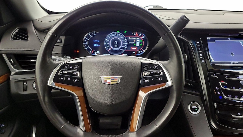2018 Cadillac Escalade Luxury 10
