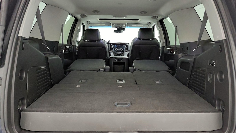 2018 Cadillac Escalade Luxury 24