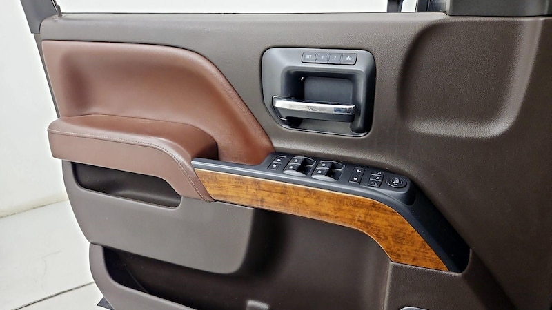 2015 Chevrolet Silverado 2500 High Country 12