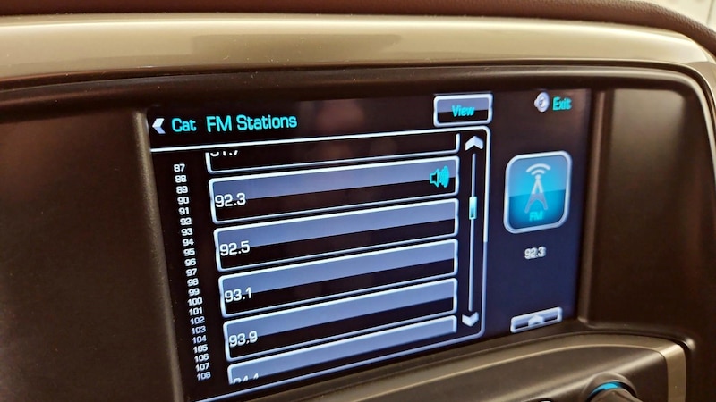 2015 Chevrolet Silverado 2500 High Country 16