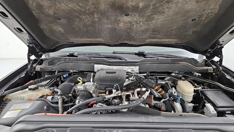 2015 Chevrolet Silverado 2500 High Country 23