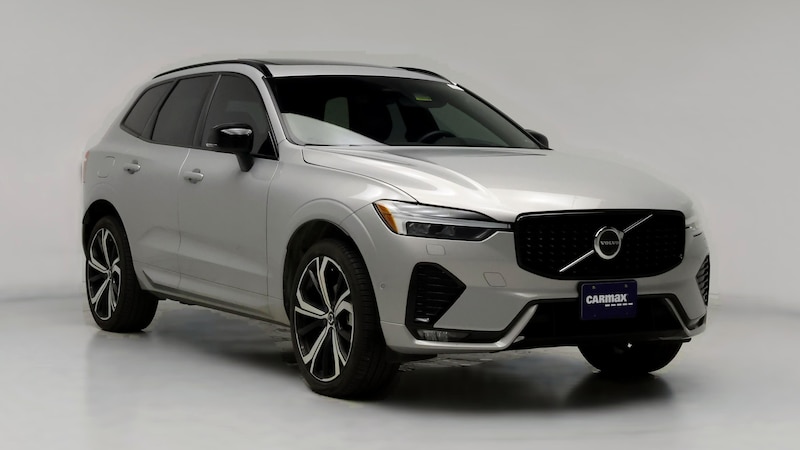 2023 Volvo XC60 B5 Ultimate Hero Image