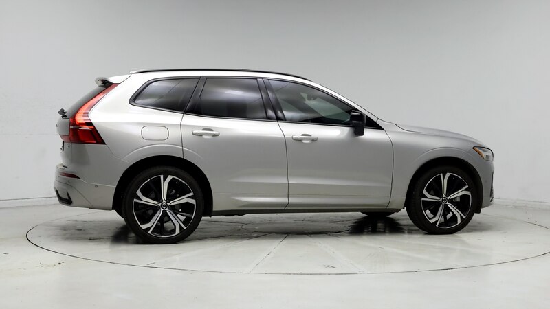 2023 Volvo XC60 B5 Ultimate 8