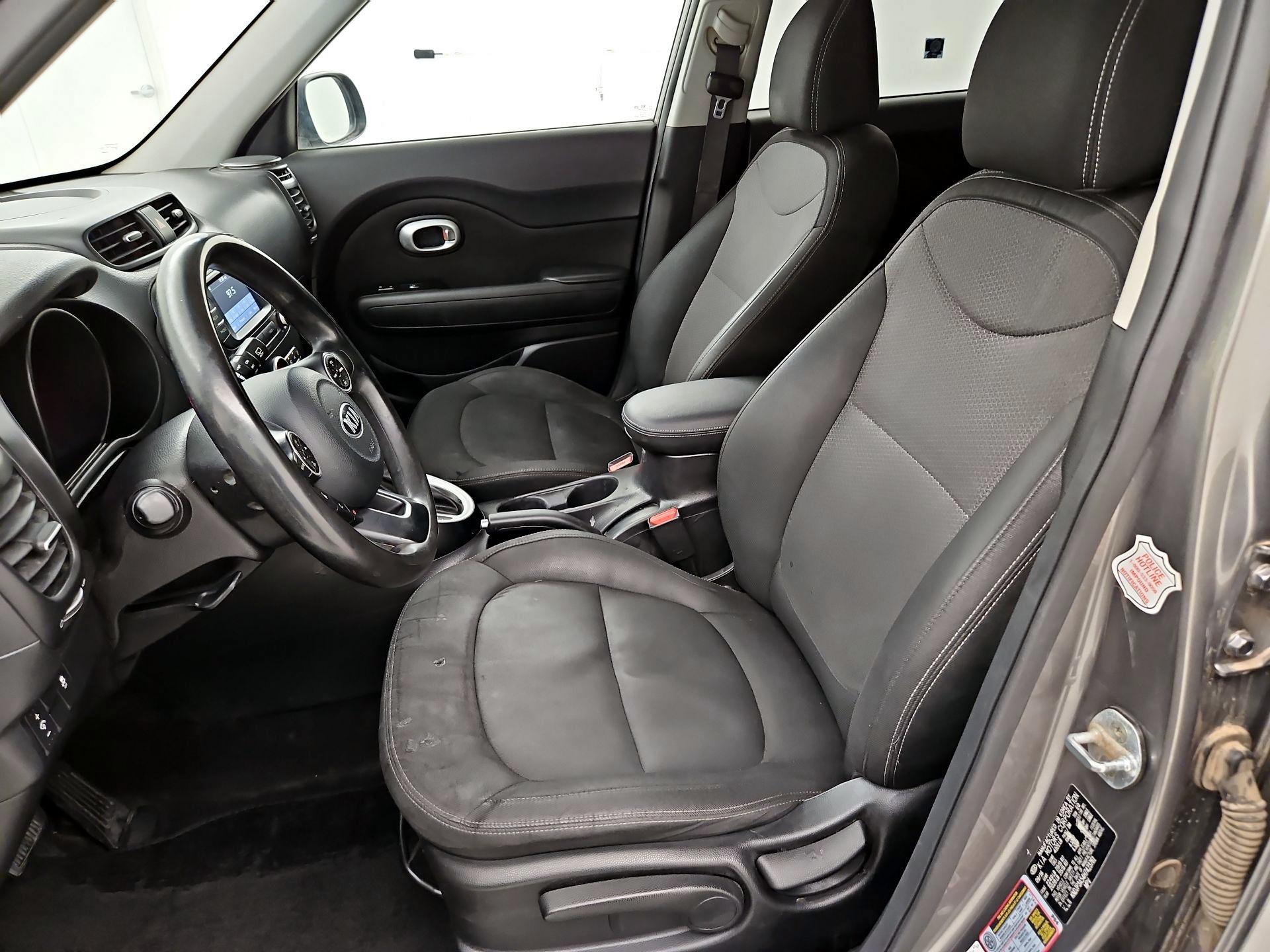 Thumbnail: 2017 Kia Soul - 11
