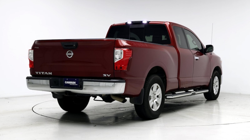 2018 Nissan Titan SV 8