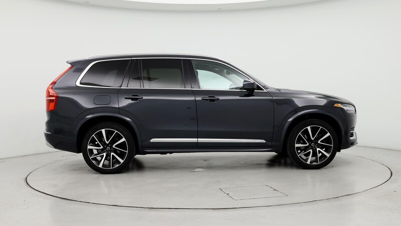 2022 Volvo XC90 T8 Inscription 7