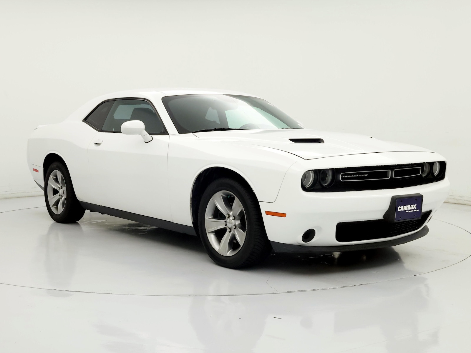 Used 2015 Dodge Challenger SXT with VIN 2C3CDZAG6FH736855 for sale in Kenosha, WI