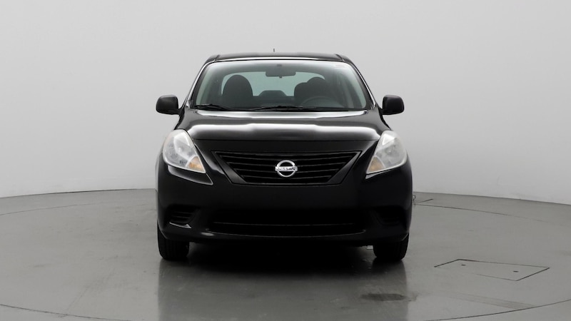 2014 Nissan Versa S 5