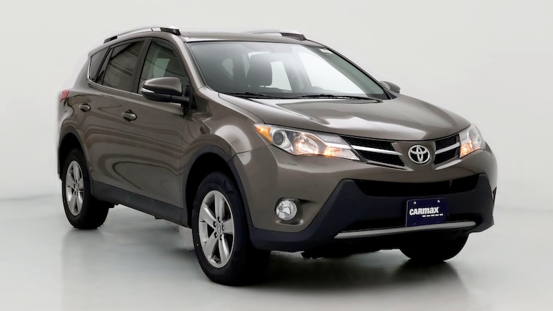 2015 Toyota RAV4 XLE Hero Image