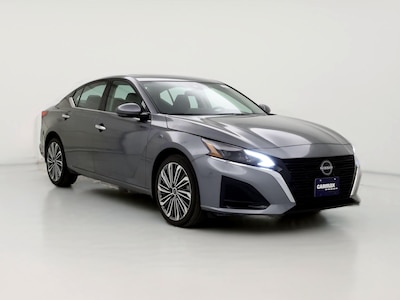 2023 Nissan Altima SL -
                Springfield, IL