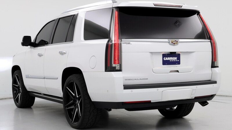 2019 Cadillac Escalade Platinum 2