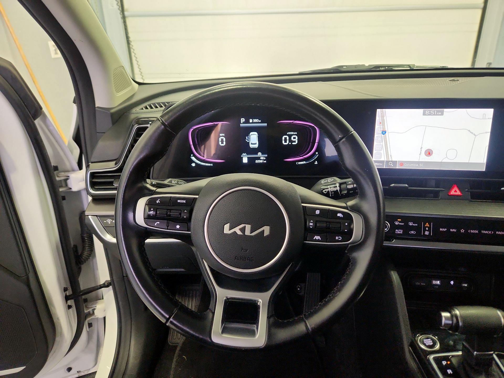 Thumbnail: 2023 Kia Sportage - 10