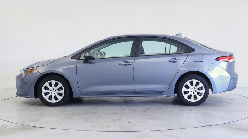 2024 Toyota Corolla LE 3