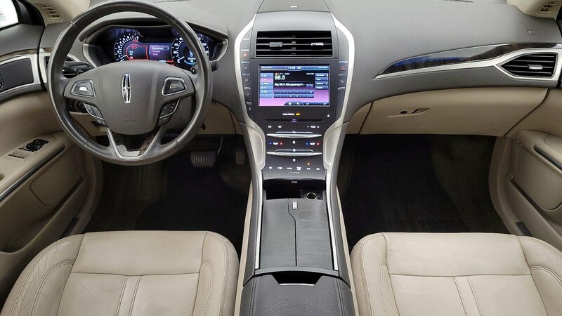 2016 Lincoln MKZ  9