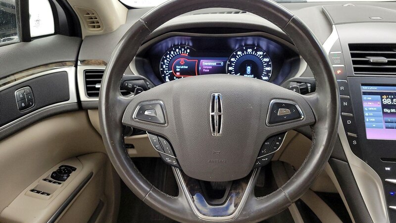 2016 Lincoln MKZ  10