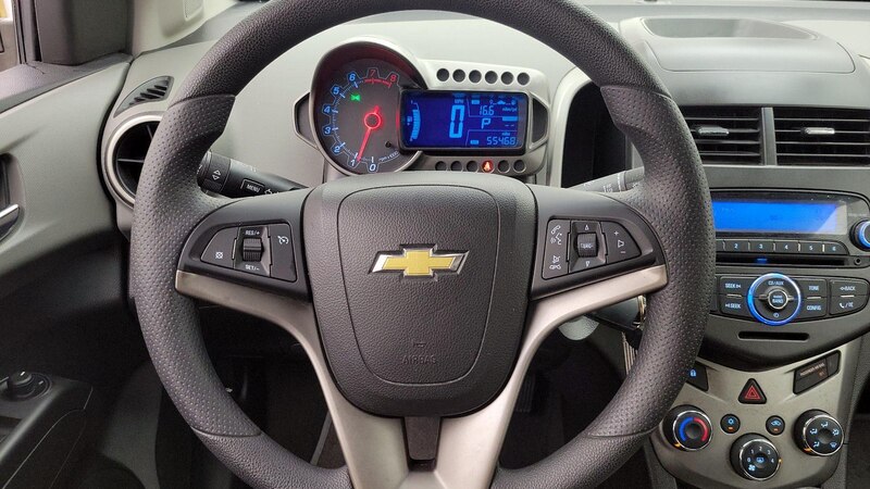 2013 Chevrolet Sonic LT 10