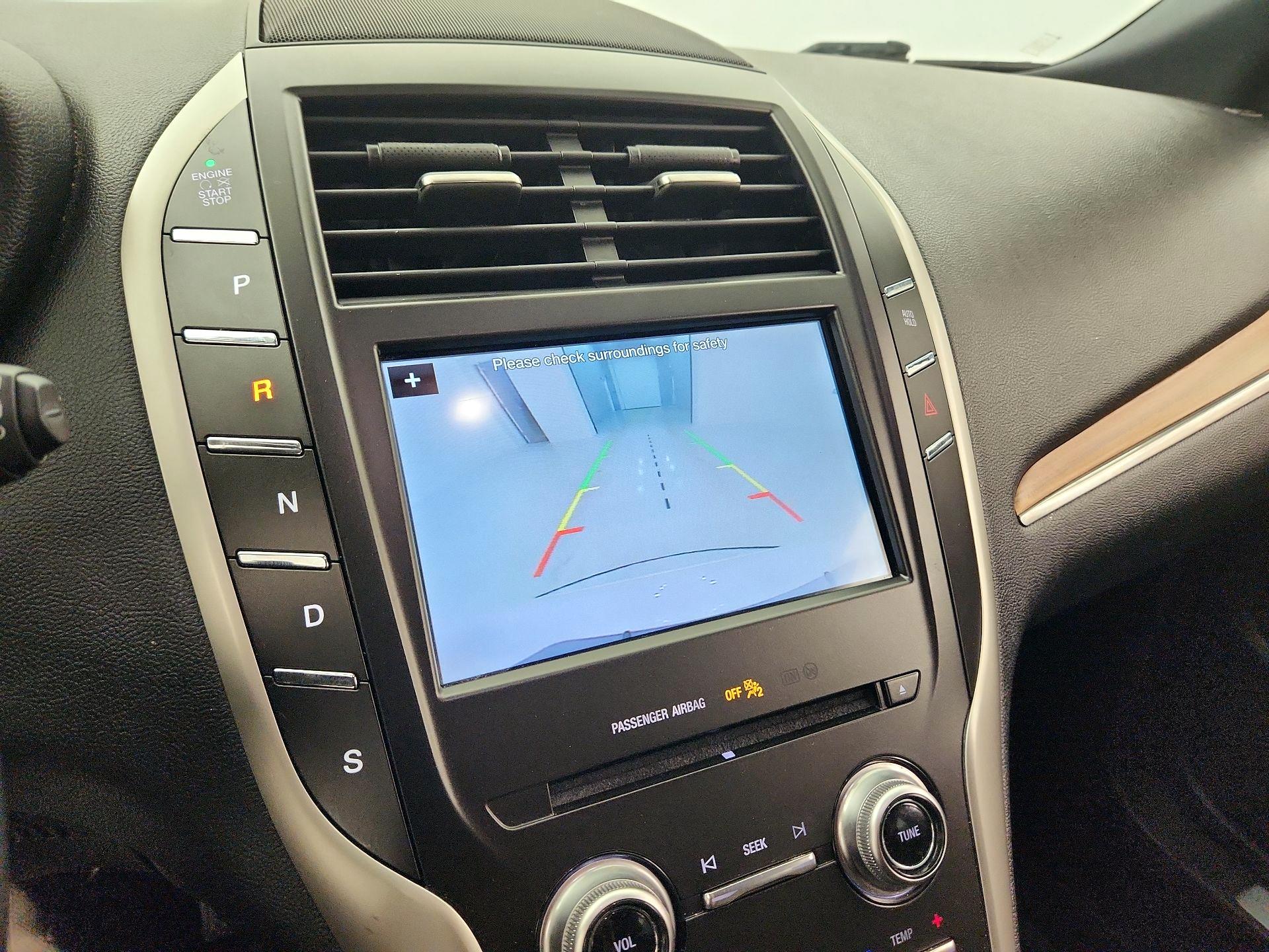 Thumbnail: 2019 Lincoln MKC - 15