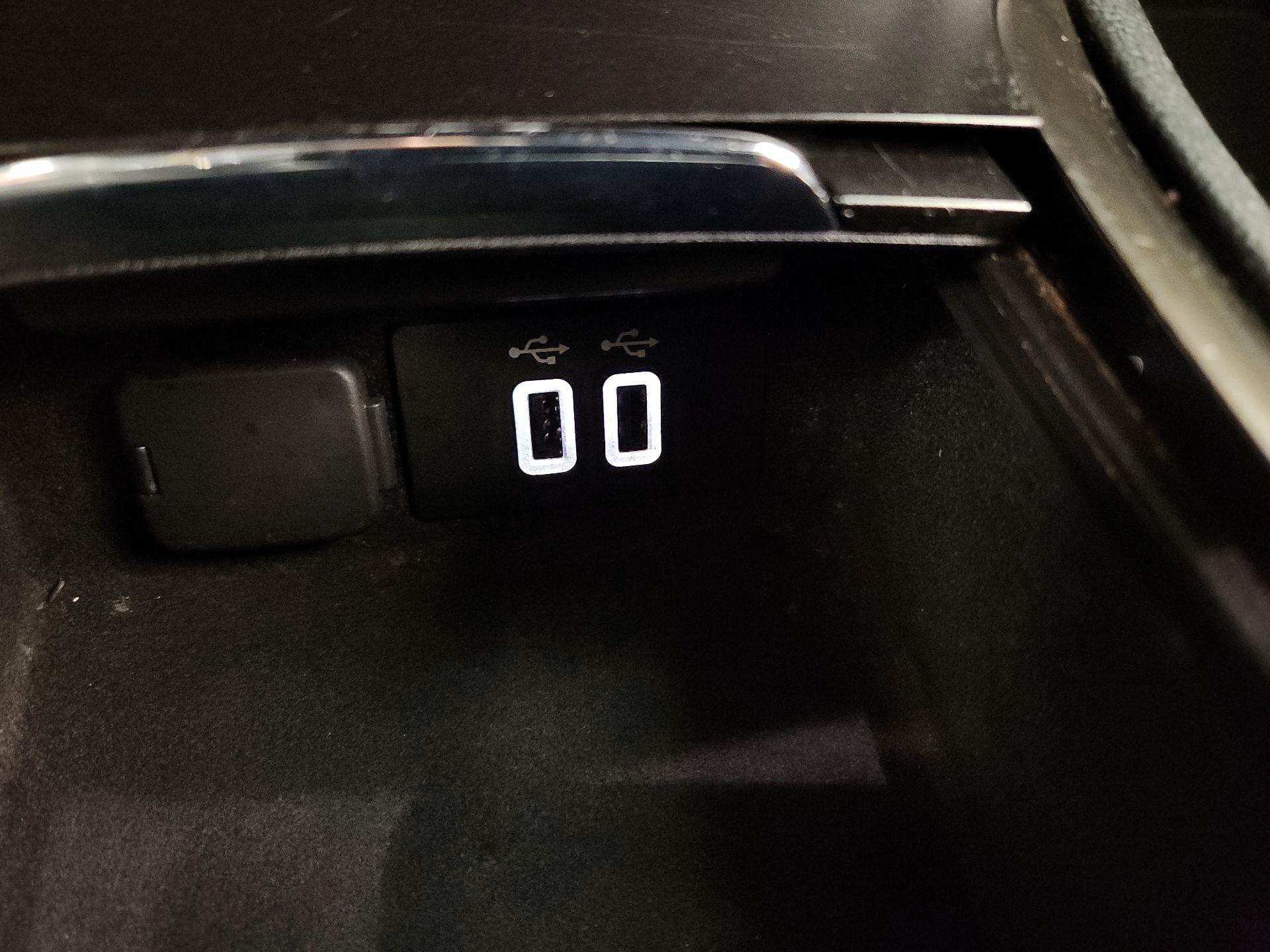 Thumbnail: 2019 Lincoln MKC - 19