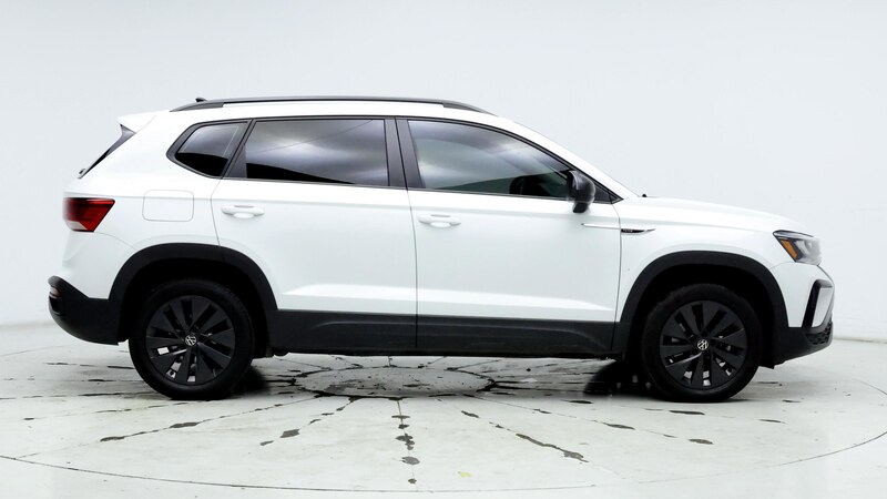 2022 Volkswagen Taos S 7