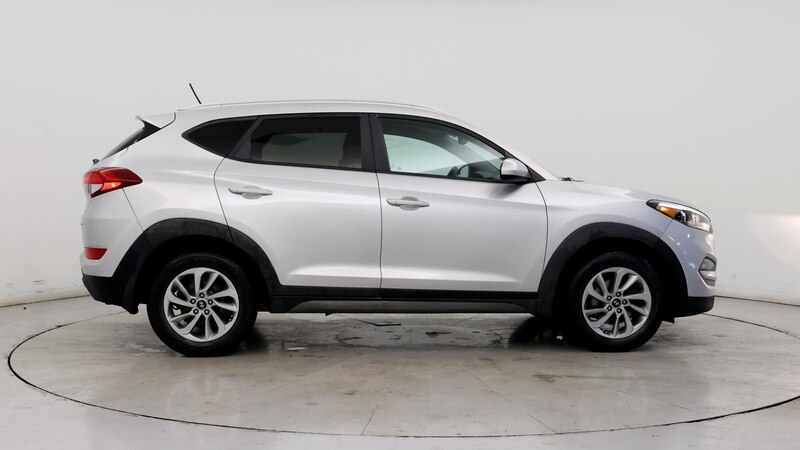 2016 Hyundai Tucson SE 7