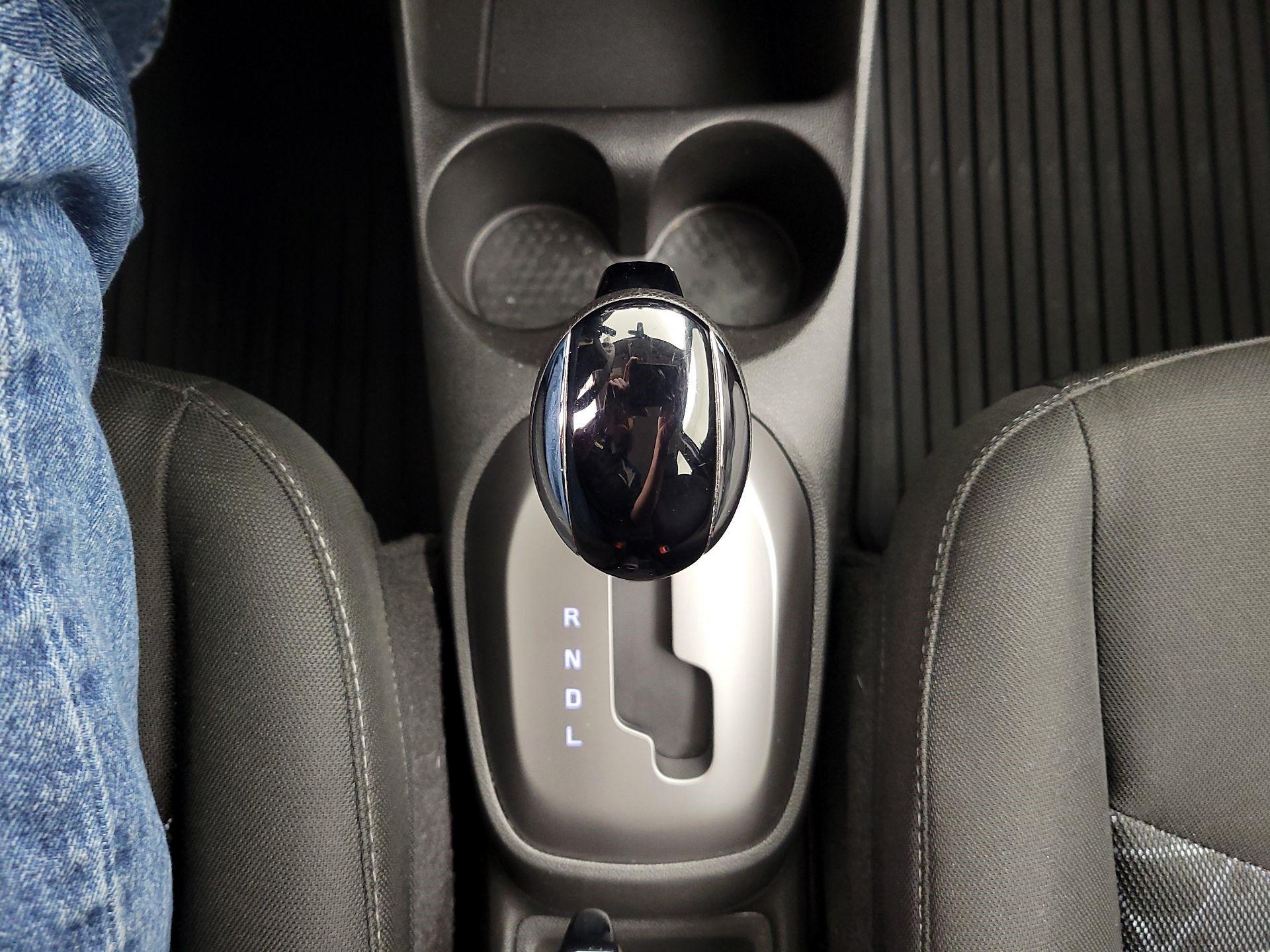 Thumbnail: 2019 Chevrolet Spark - 17