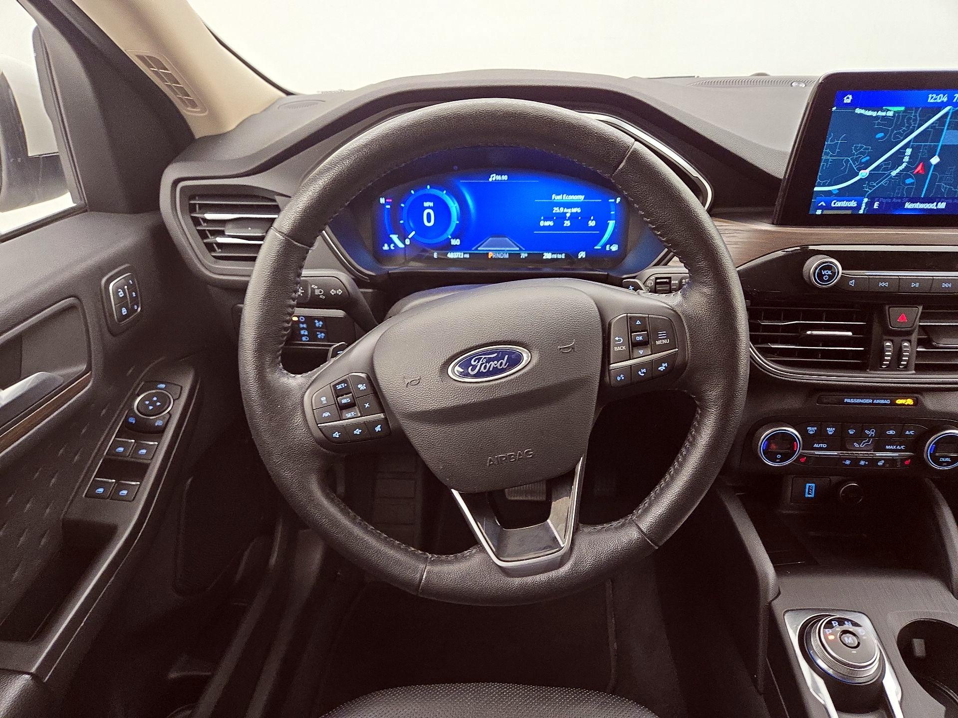 Thumbnail: 2020 Ford Escape - 10