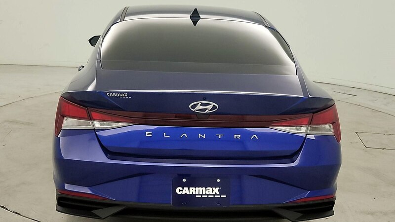 2023 Hyundai Elantra SE 6