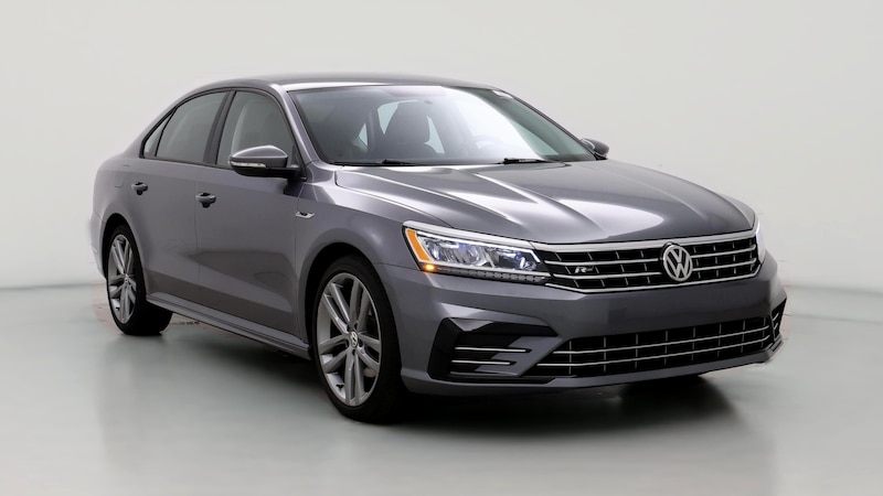 2018 Volkswagen Passat R-Line Hero Image