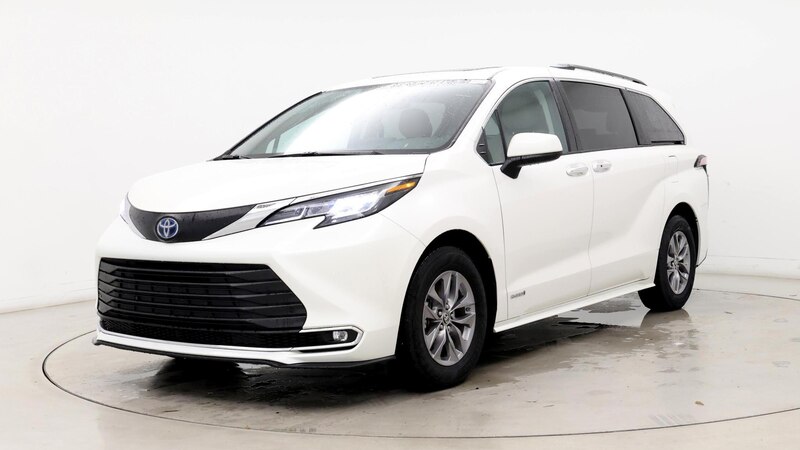 2021 Toyota Sienna XLE 4