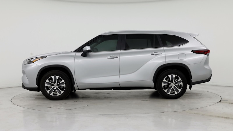 2024 Toyota Highlander XLE 3